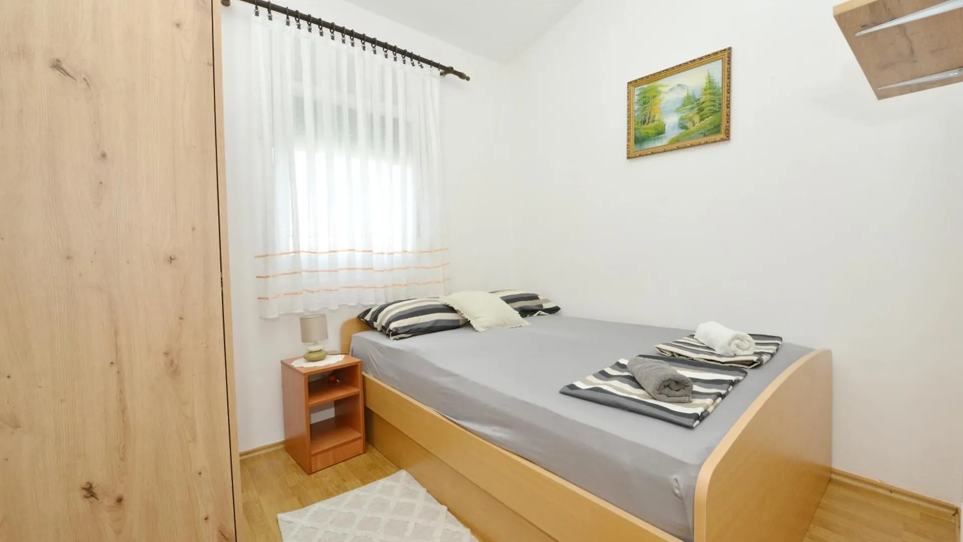 Apartments Sandra Vir