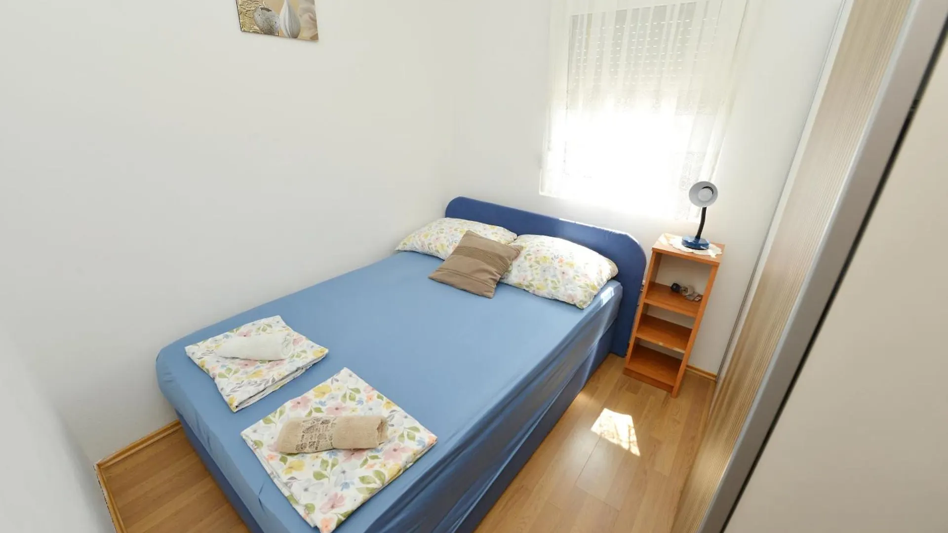 Apartments Sandra Vir Kroatië