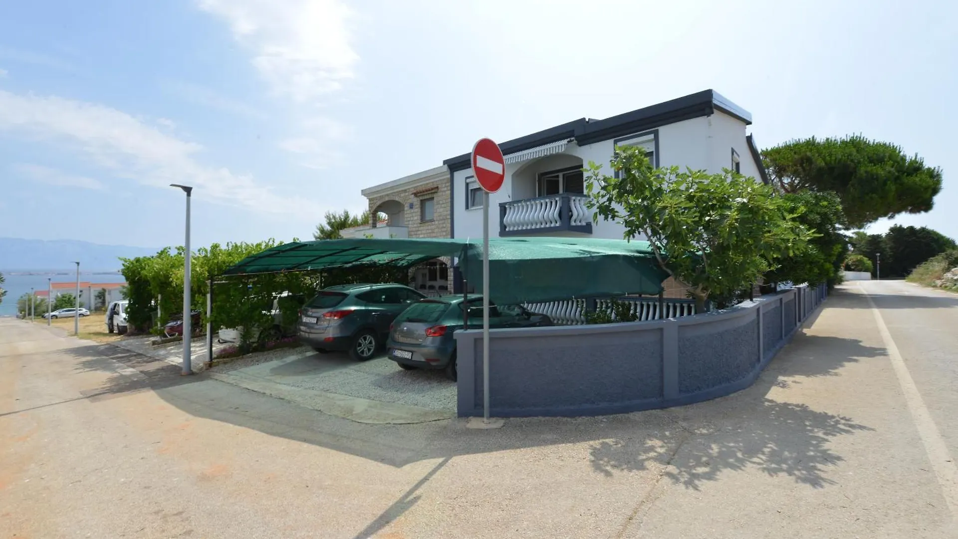 Apartments Sandra Vir